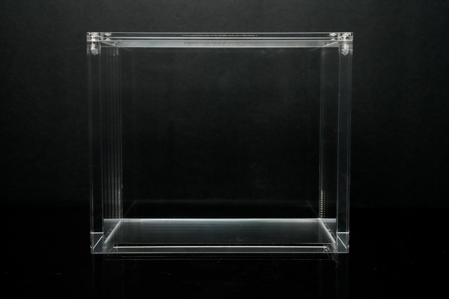 Acrylic Display Case - English Pokémon Booster Box